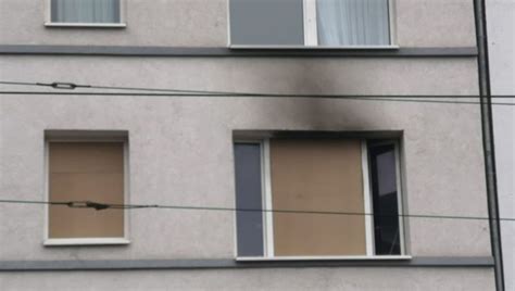 A­l­m­a­n­y­a­­d­a­ ­T­ü­r­k­l­e­r­i­n­ ­y­a­ş­a­d­ı­ğ­ı­ ­b­i­n­a­d­a­ ­y­a­n­g­ı­n­ ­ç­ı­k­t­ı­